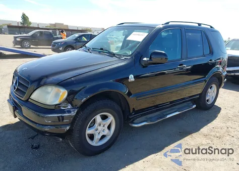 2000 Mercedes-Benz Ml 320 из США, поврежденный, VIN 4JGAB54EXYA162981